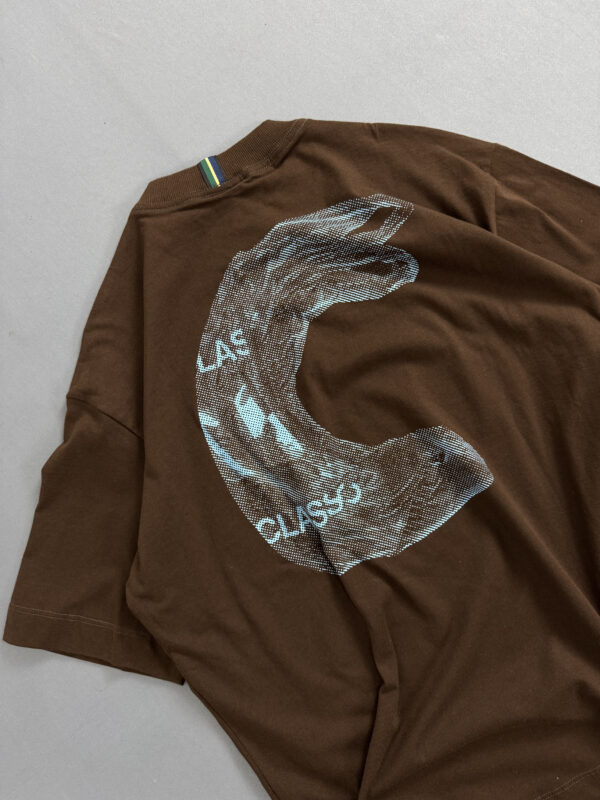 Camiseta Class Plastic - Marrom - Imagem 5