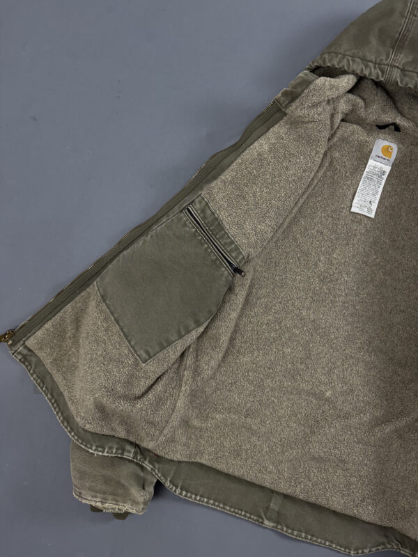 Jaqueta Carhartt Sierra - Forrada com Sherpa - Imagem 5