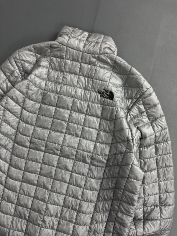 Jaqueta The North Face Thermoball - Imagem 10