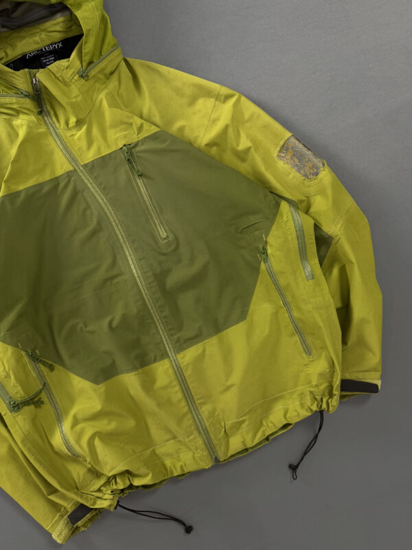 Jaqueta Arc'teryx Sidewinder - Verde - Cronos