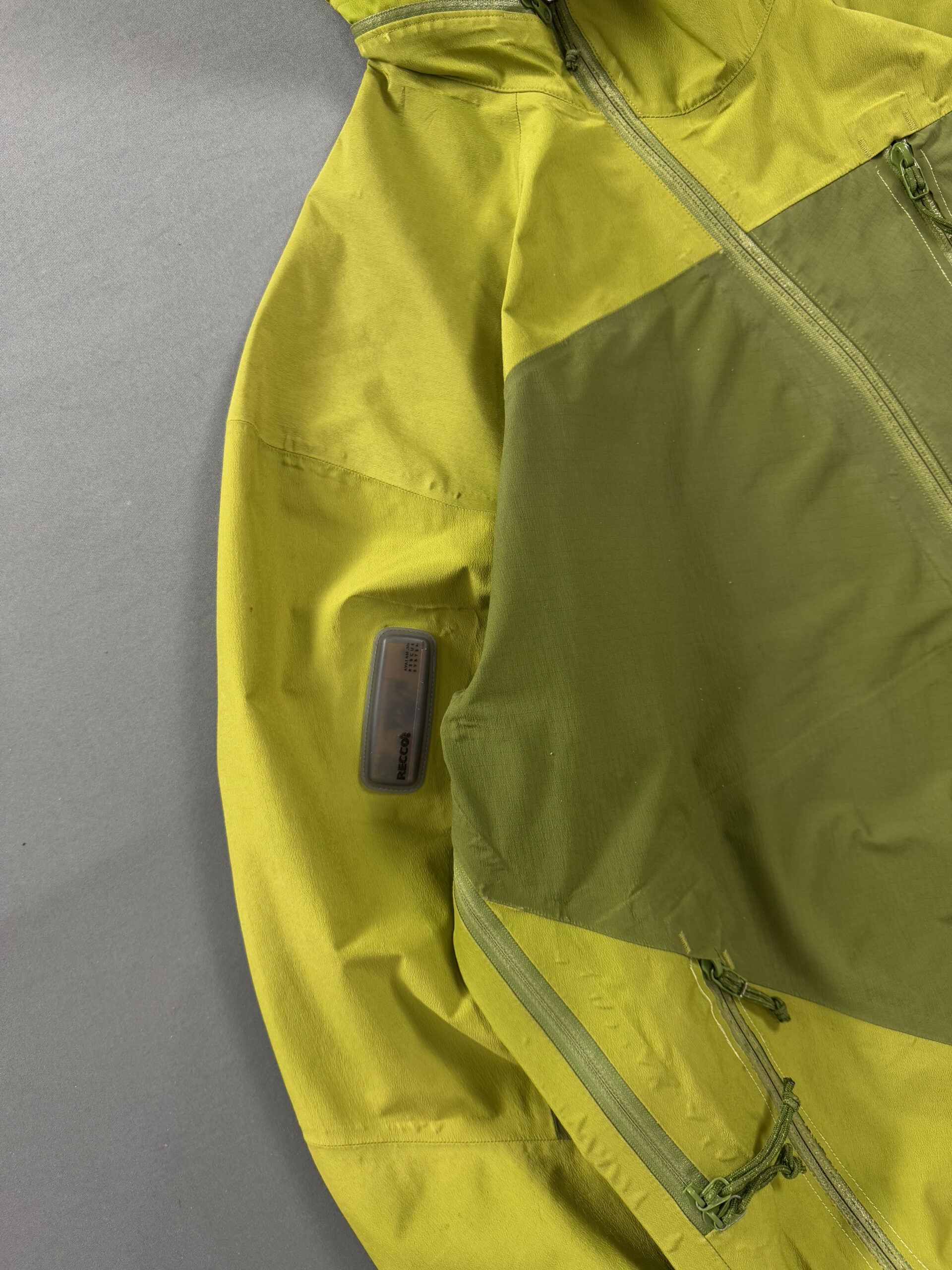 Jaqueta Arc'teryx Sidewinder - Verde - Imagem 4