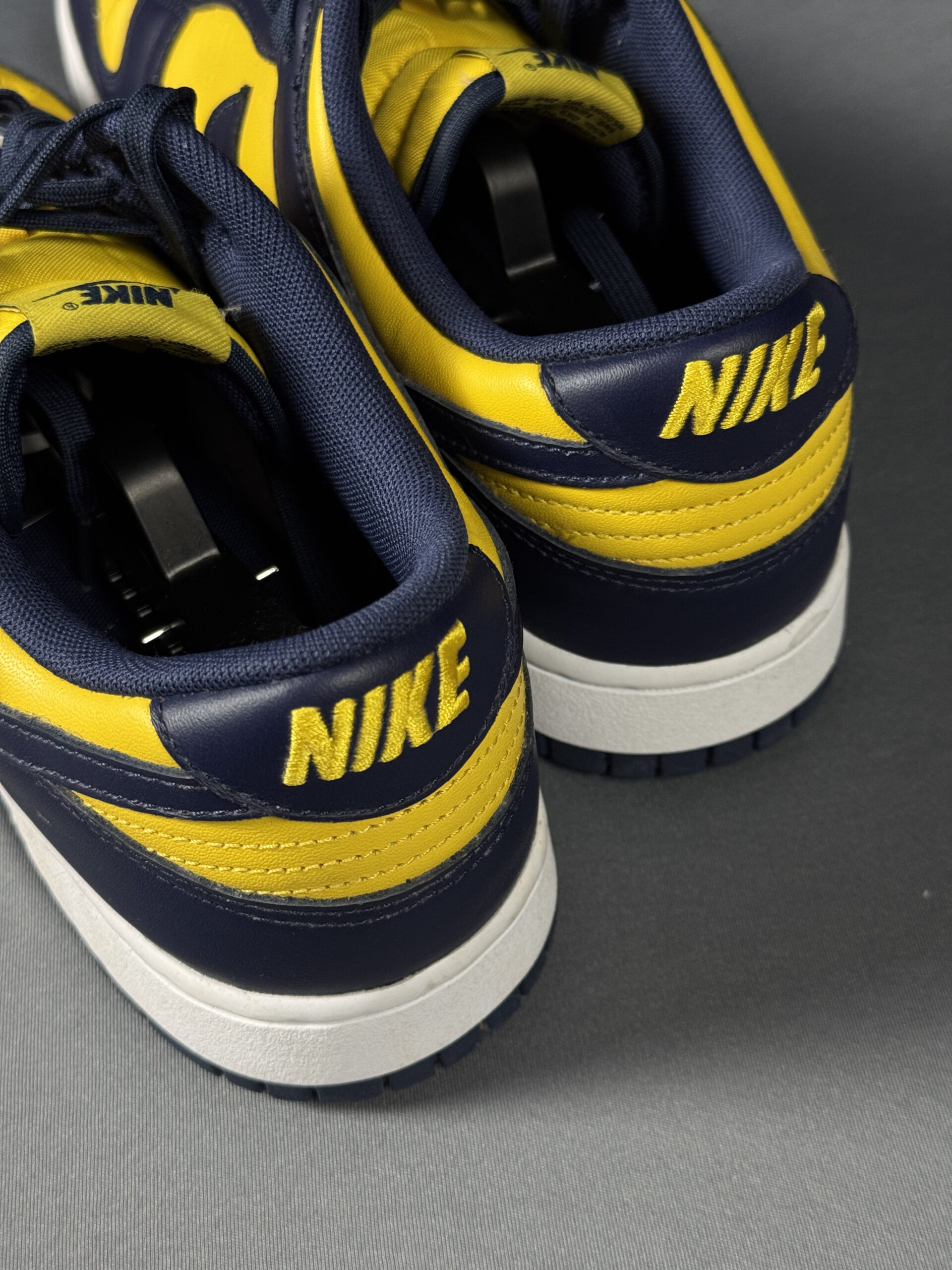 Nike Dunk Low Michigan - Imagem 4