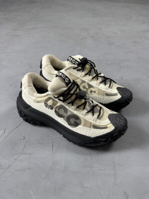 Tênis Nike ACG Mountain