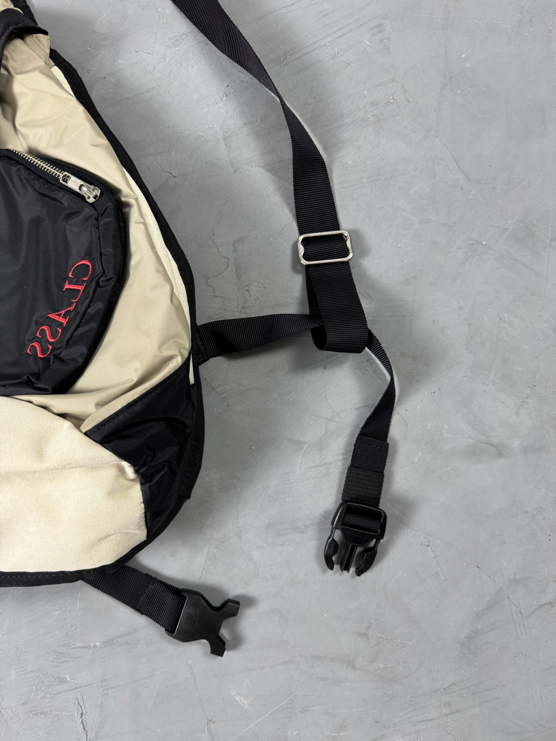Dadora Sling Bag "Class Inverso" - Imagem 3