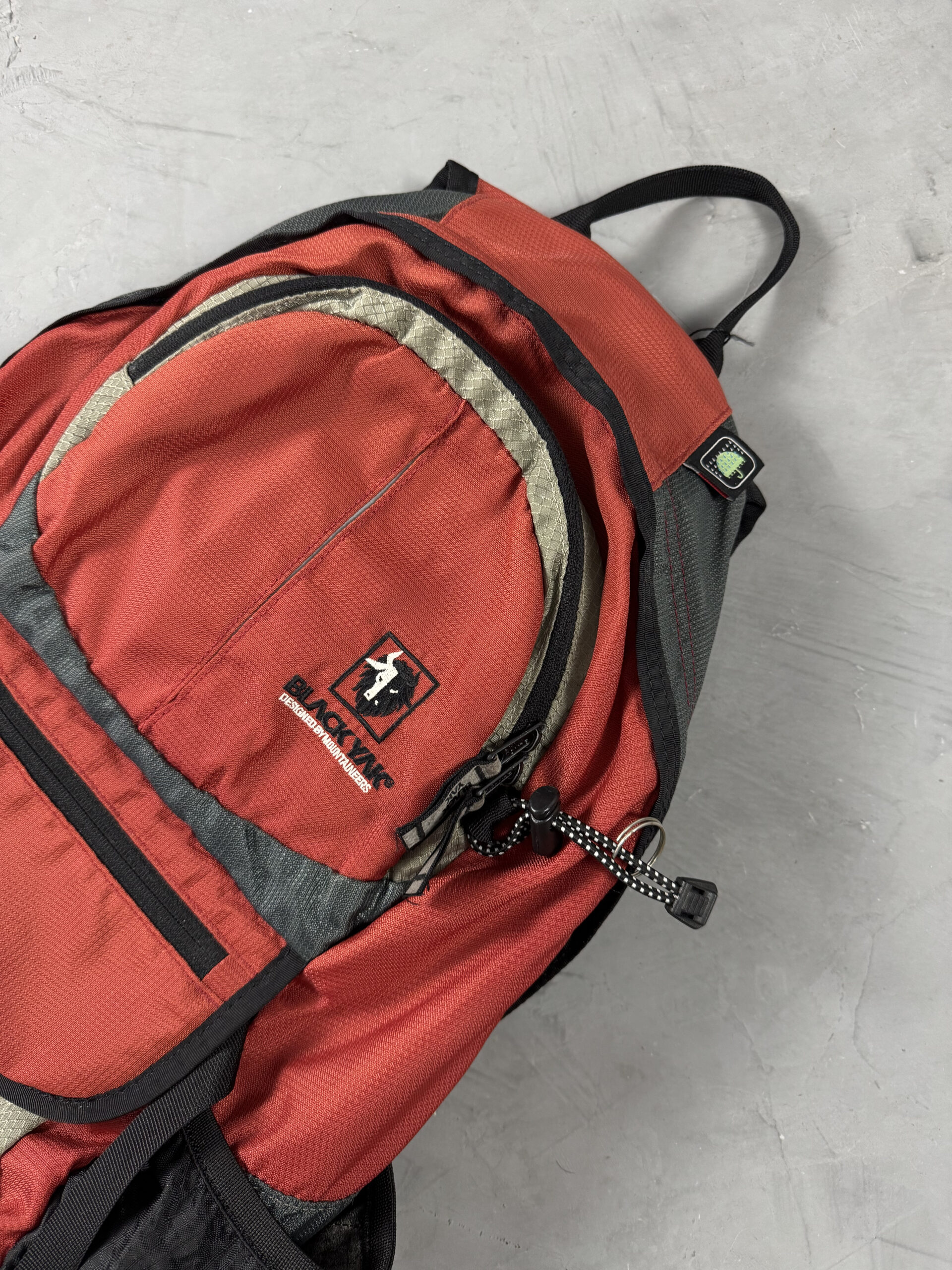 Mochila Blackyak Mt.Tamper 24 - Imagem 2