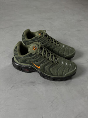 Tênis Nike Air Max Plus TN